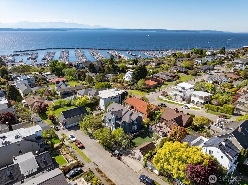 3411 NW 67th Street Seattle WA 98117
