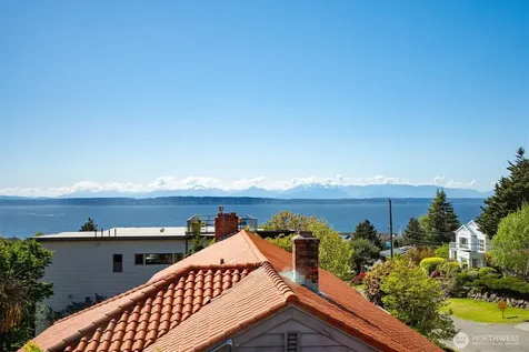 3411 NW 67th Street Seattle WA 98117