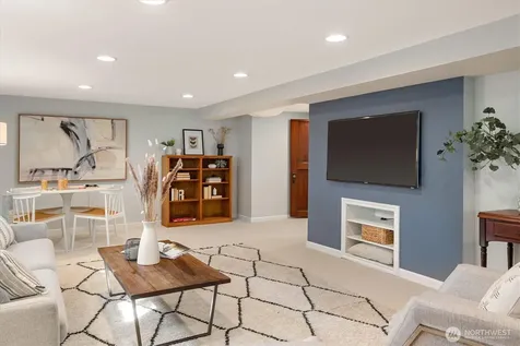 3411 NW 67th Street Seattle WA 98117