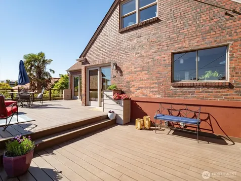 3411 NW 67th Street Seattle WA 98117