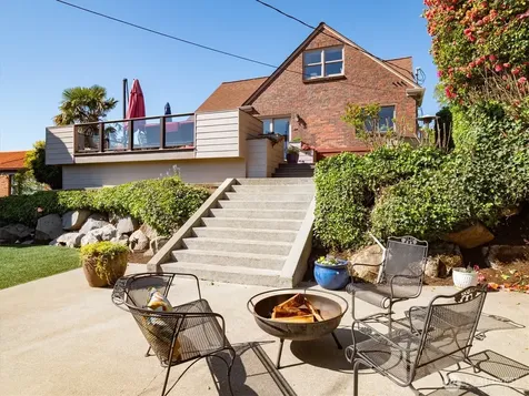 3411 NW 67th Street Seattle WA 98117