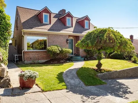 3411 NW 67th Street Seattle WA 98117