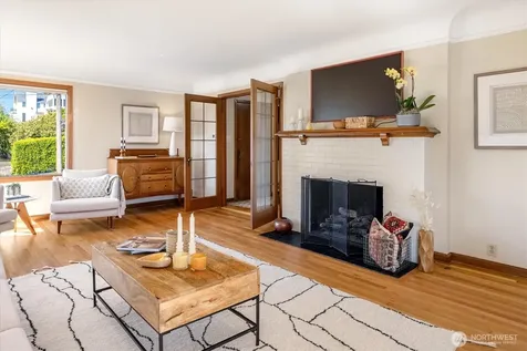 3411 NW 67th Street Seattle WA 98117