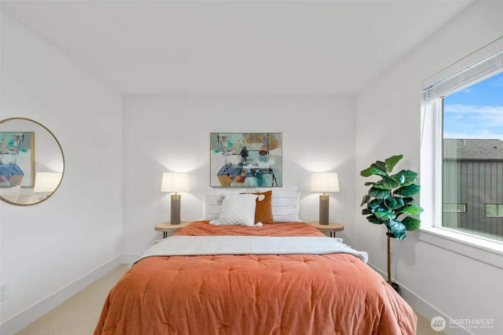 6738 21st Avenue SW Seattle WA 98106
