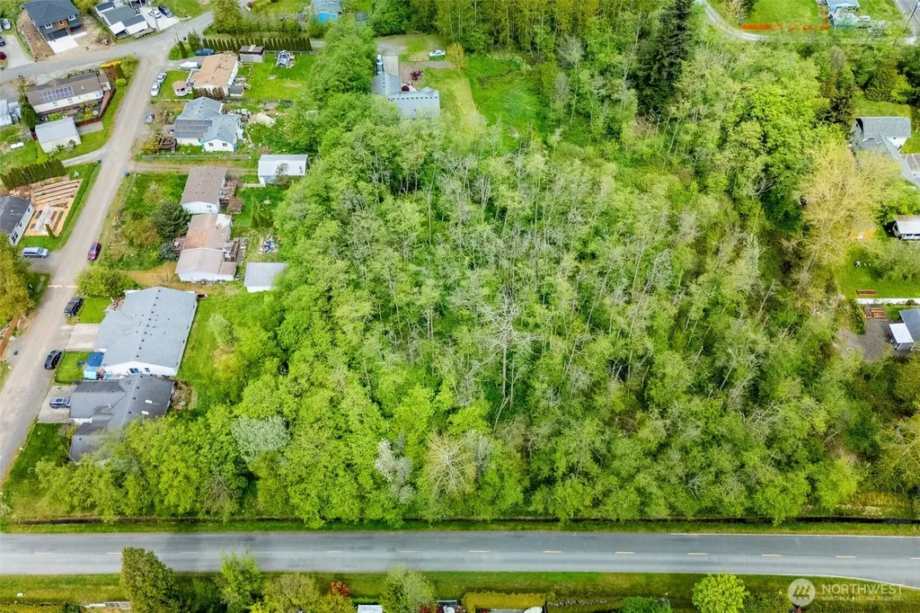4884 Bay Road Blaine WA 98230