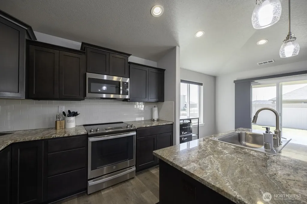 1012 8th Avenue NE Ephrata WA 98823