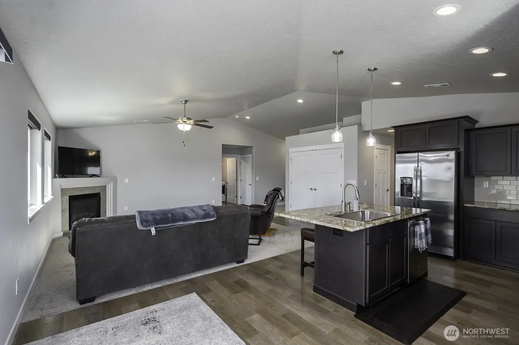 1012 8th Avenue NE Ephrata WA 98823