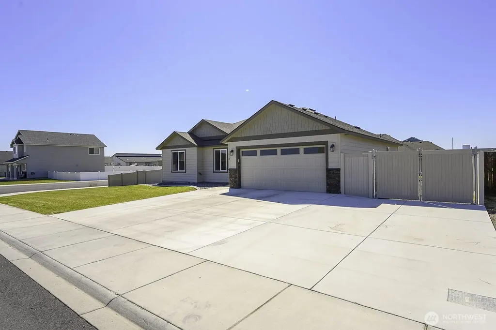 1012 8th Avenue NE Ephrata WA 98823