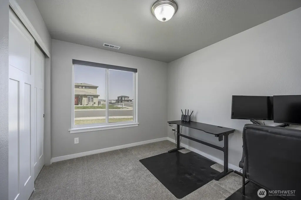 1012 8th Avenue NE Ephrata WA 98823