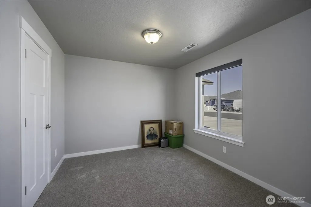 1012 8th Avenue NE Ephrata WA 98823
