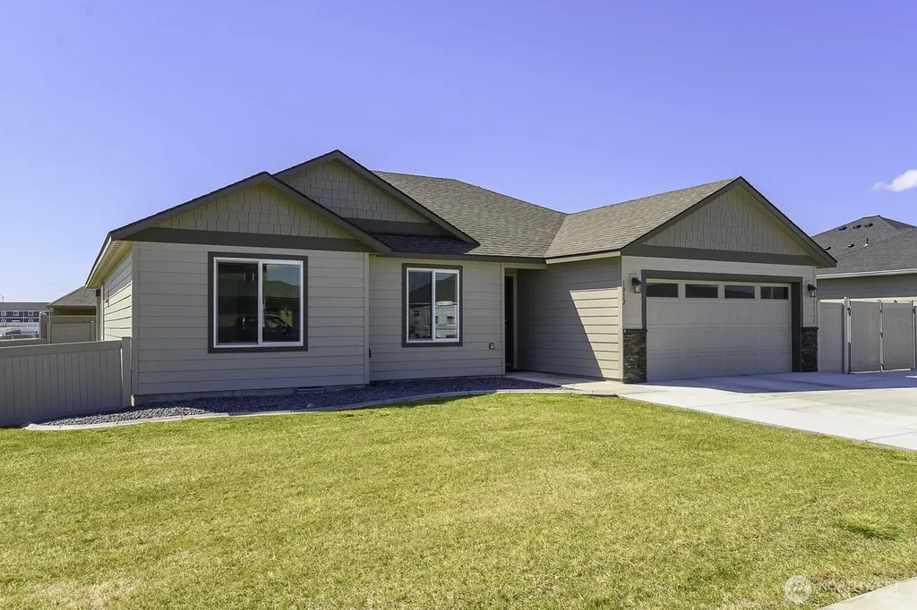 1012 8th Avenue NE Ephrata WA 98823