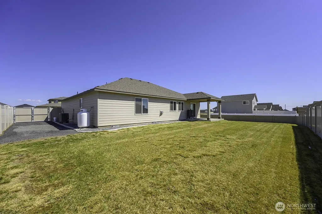 1012 8th Avenue NE Ephrata WA 98823