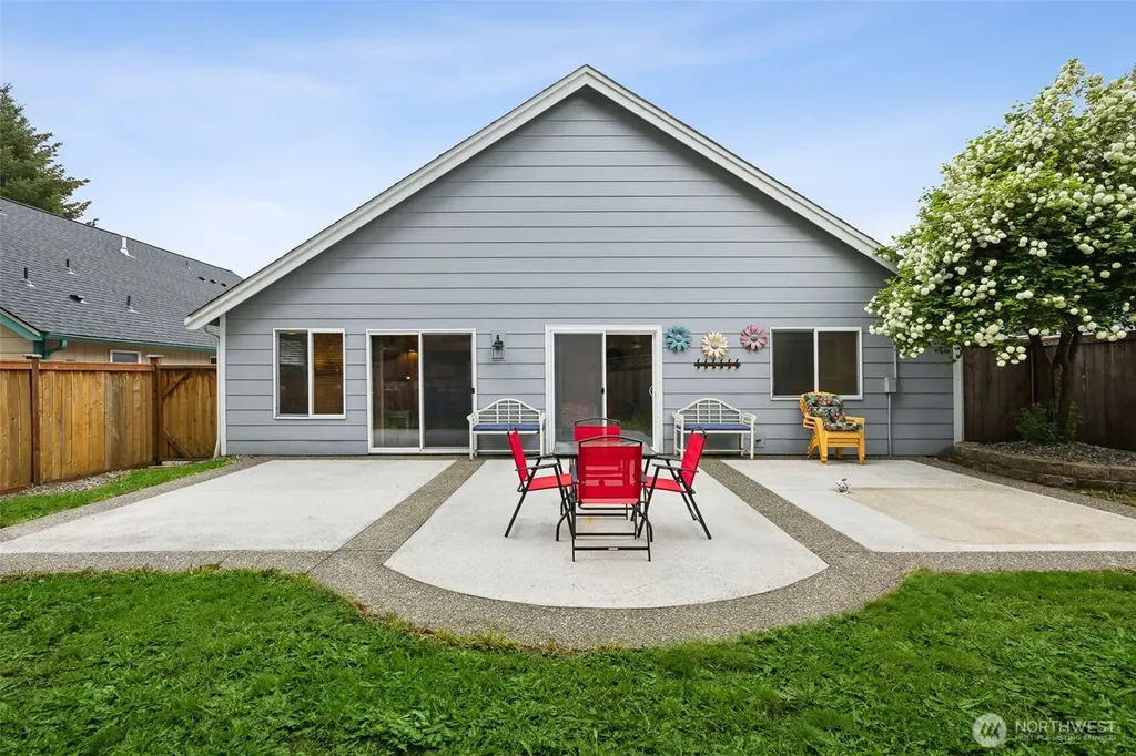 2404 Bowman Avenue NW Olympia WA 98502