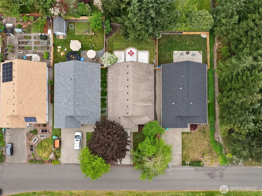 2404 Bowman Avenue NW Olympia WA 98502