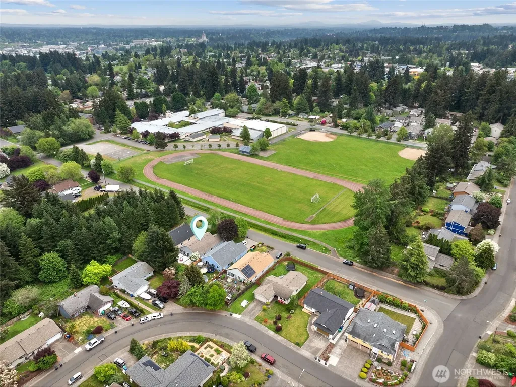2404 Bowman Avenue NW Olympia WA 98502