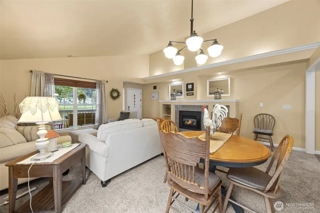 2404 Bowman Avenue NW Olympia WA 98502