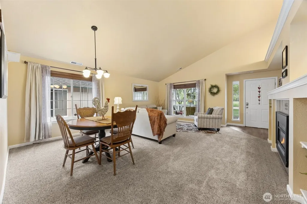2404 Bowman Avenue NW Olympia WA 98502