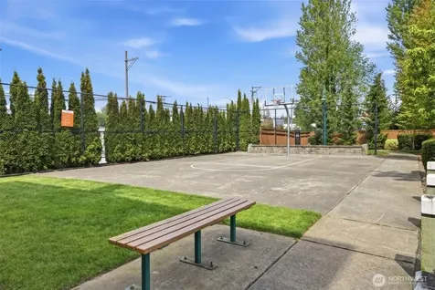 11204 19th Drive SE Everett WA 98208