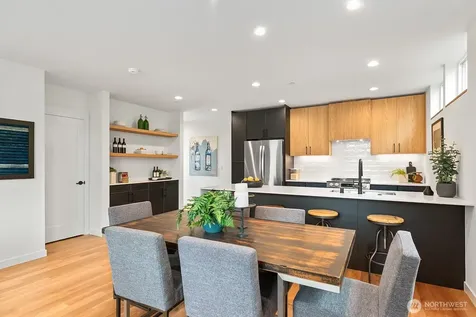 4116 Burke Avenue N Seattle WA 98103