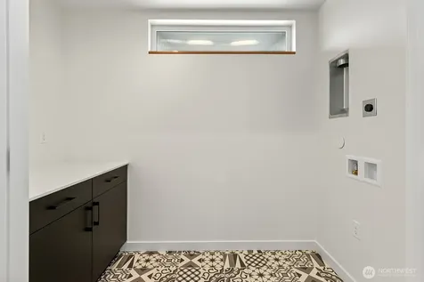 4116 Burke Avenue N Seattle WA 98103