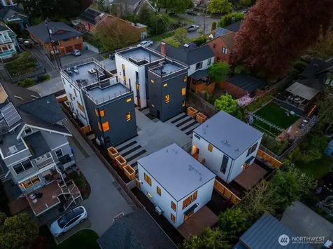 4116 Burke Avenue N Seattle WA 98103