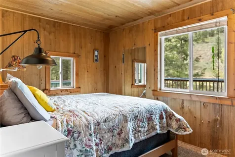 30 Howerton Road Twisp WA 98856