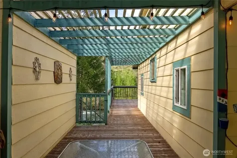 30 Howerton Road Twisp WA 98856