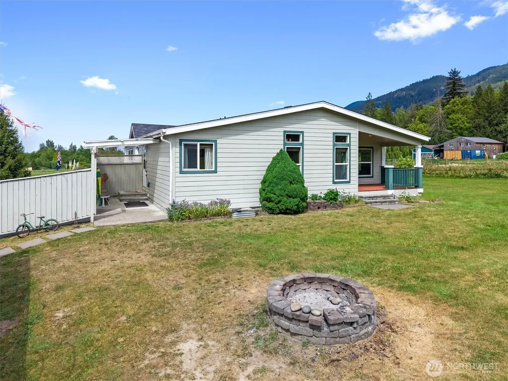 6896 Goodwin Road Everson WA 98247