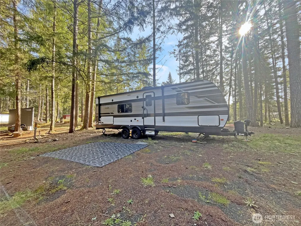 1220 N Cod Place Hoodsport WA 98548