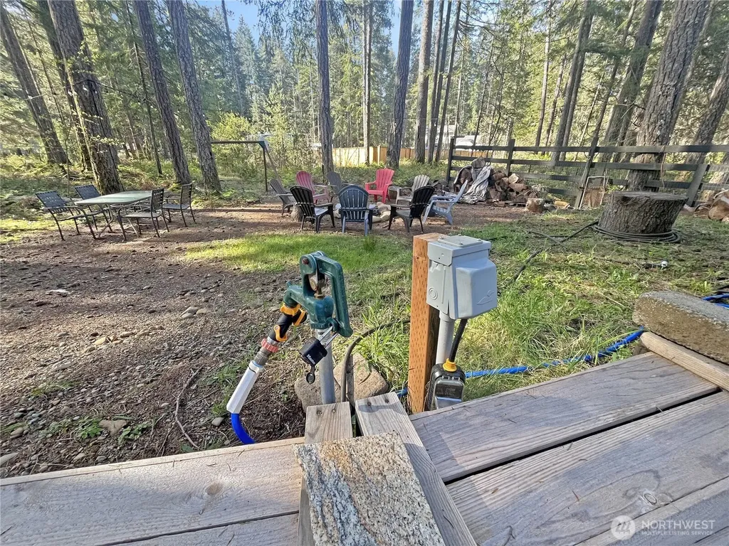 1220 N Cod Place Hoodsport WA 98548