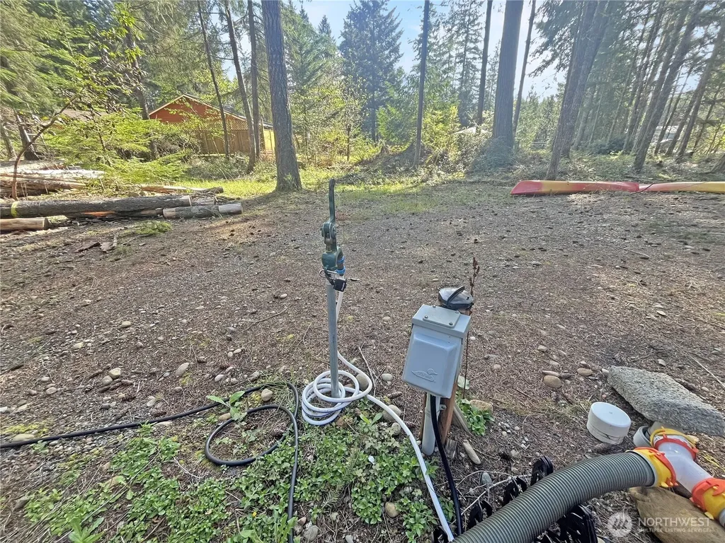 1220 N Cod Place Hoodsport WA 98548