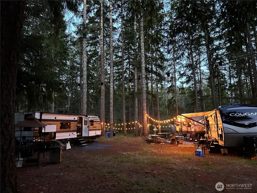 1220 N Cod Place Hoodsport WA 98548