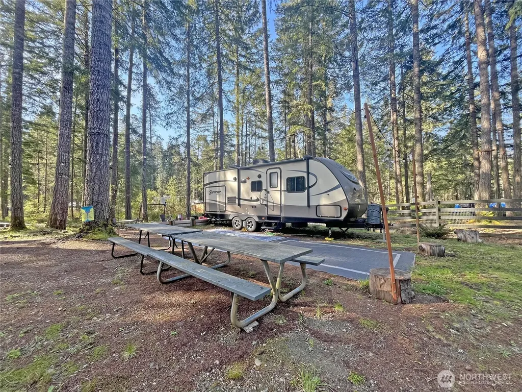 1220 N Cod Place Hoodsport WA 98548