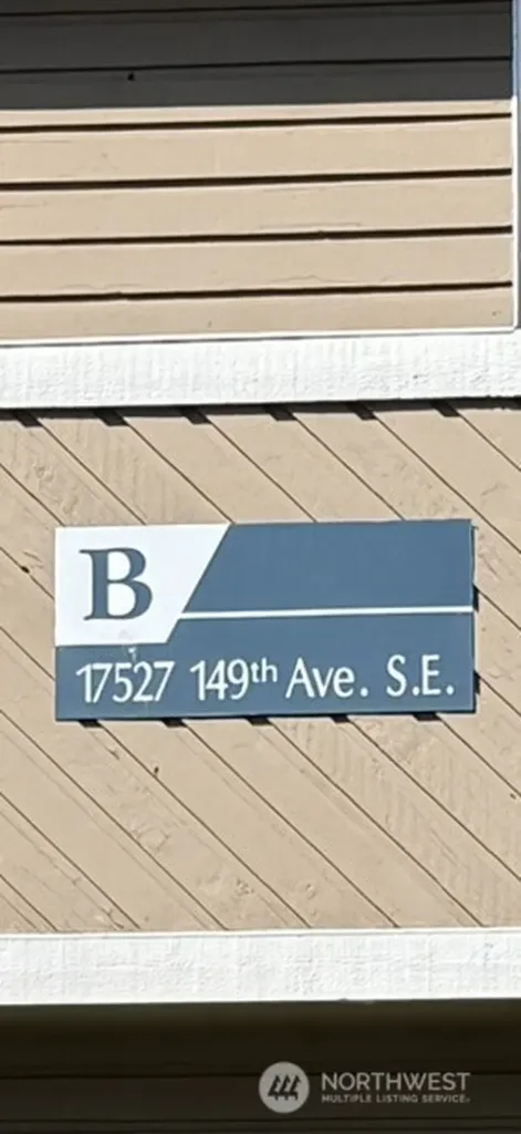 17527 149th Avenue SE Renton WA 98058