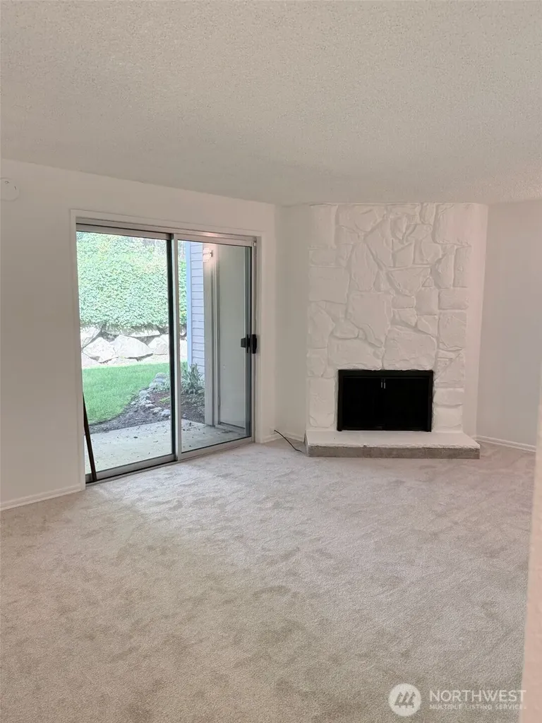 17527 149th Avenue SE Renton WA 98058