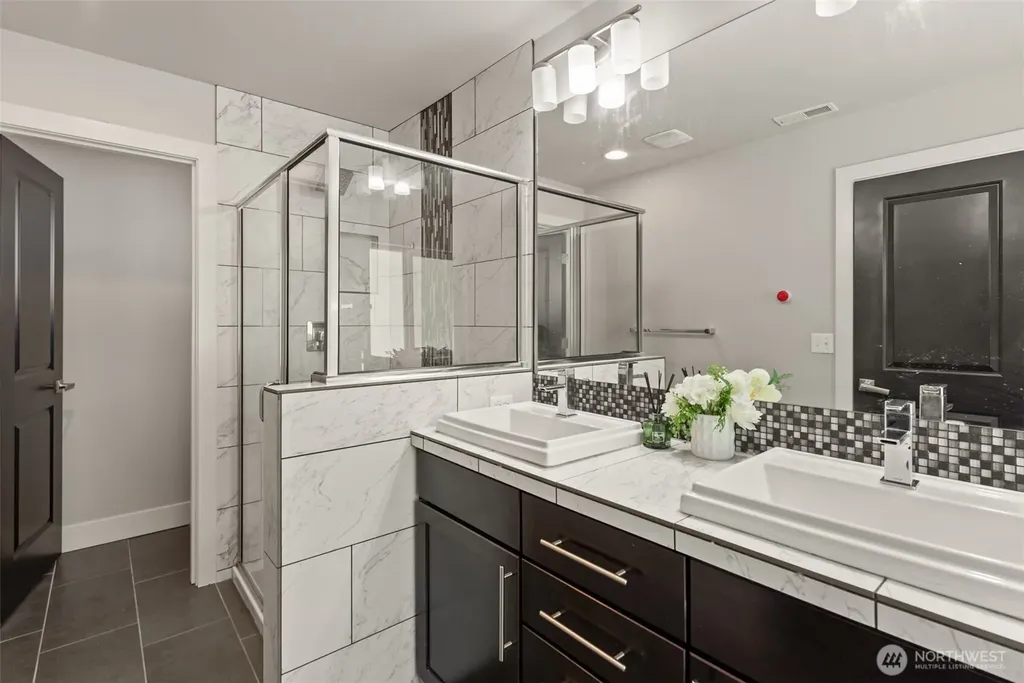 1407 184th Street SW Lynnwood WA 98037