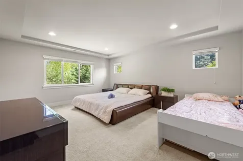 1407 184th Street SW Lynnwood WA 98037