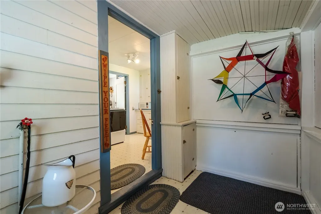8243 Beachway Drive Blaine WA 98230