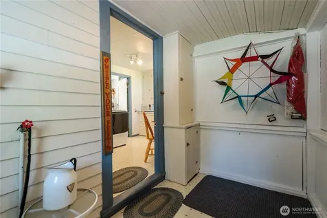 8243 Beachway Drive Blaine WA 98230