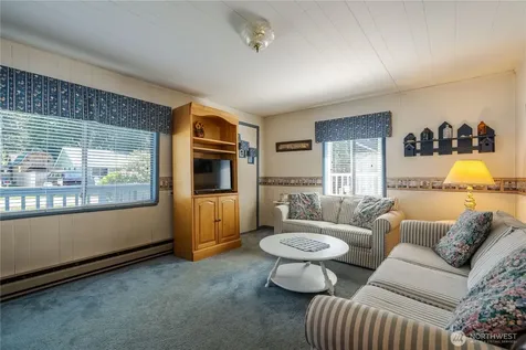 8243 Beachway Drive Blaine WA 98230