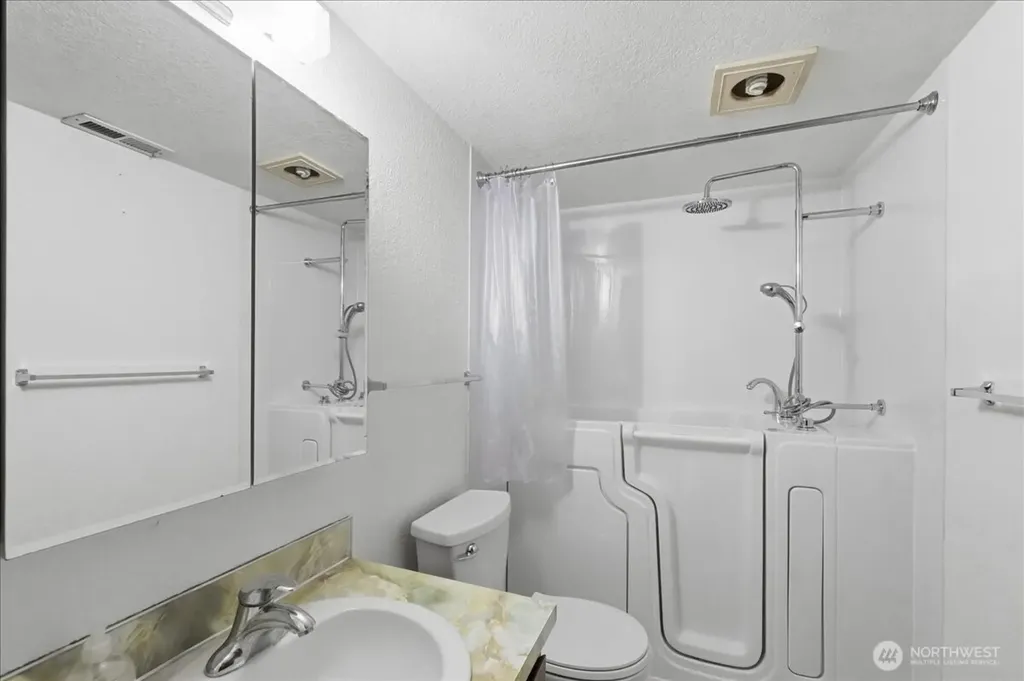 3515 160th Street Seatac WA 98188