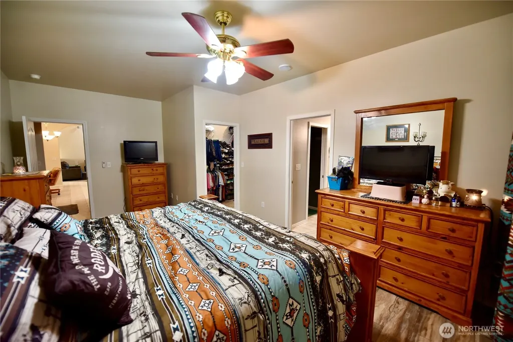 12294 Rd. 9.5 NE Moses Lake WA 98837