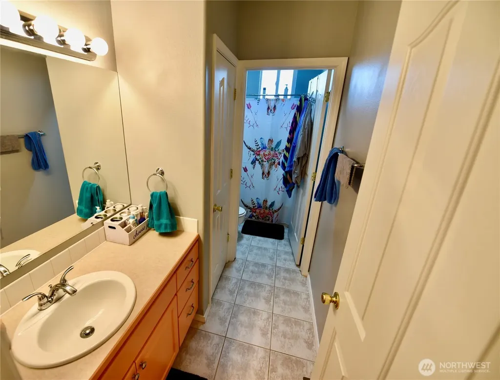 12294 Rd. 9.5 NE Moses Lake WA 98837