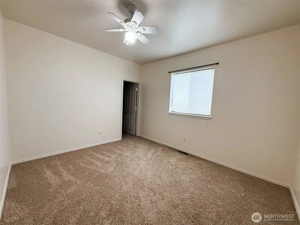 12294 Rd. 9.5 NE Moses Lake WA 98837