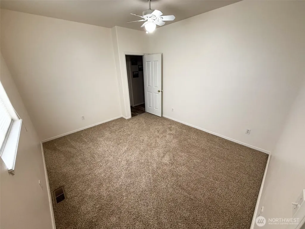 12294 Rd. 9.5 NE Moses Lake WA 98837