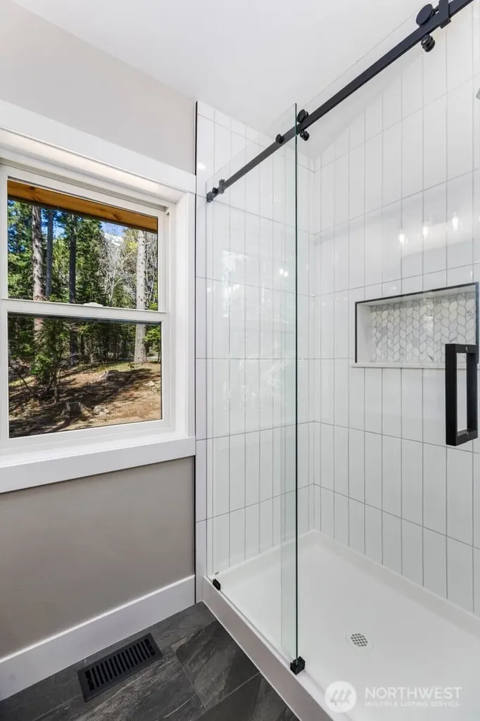 23 Byron Lane Leavenworth WA 98826