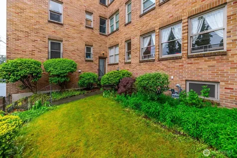 1427 3rd Avenue W Seattle WA 98119