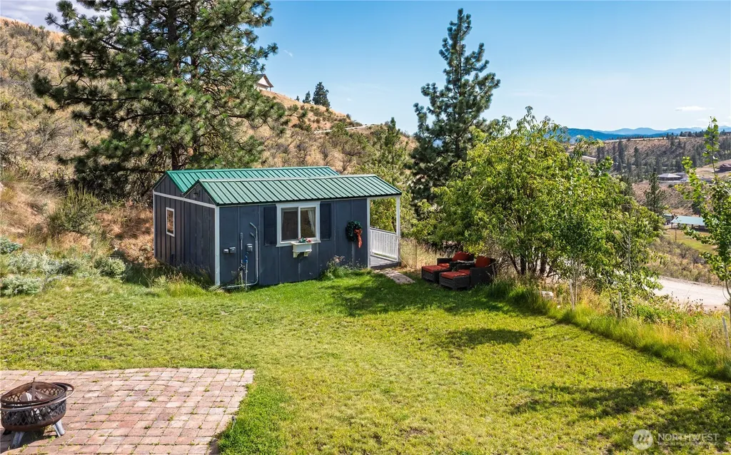 1478 Lodge Pole Rd Road Chelan WA 98816