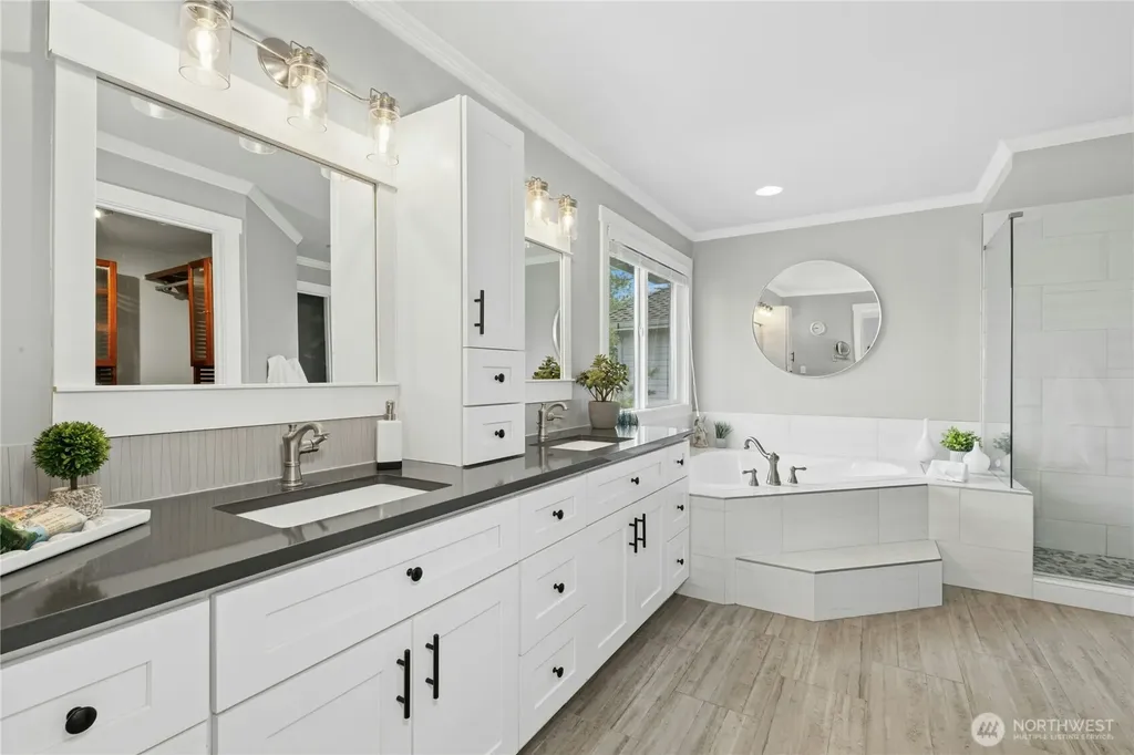 2218 274th Court SE Sammamish WA 98075