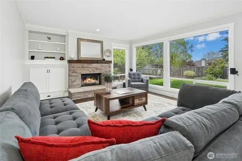 2218 274th Court SE Sammamish WA 98075